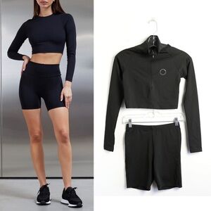 New 2 piece set black gym sport activewear longsleeve top biker shorts half zip
